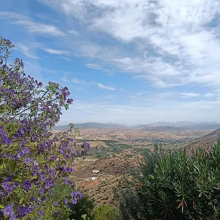 Casa Del Barco With Pool And Stunning Views Guaro