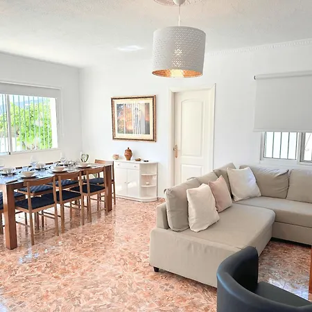 Villa Casa Del Barco With Pool And Stunning Views